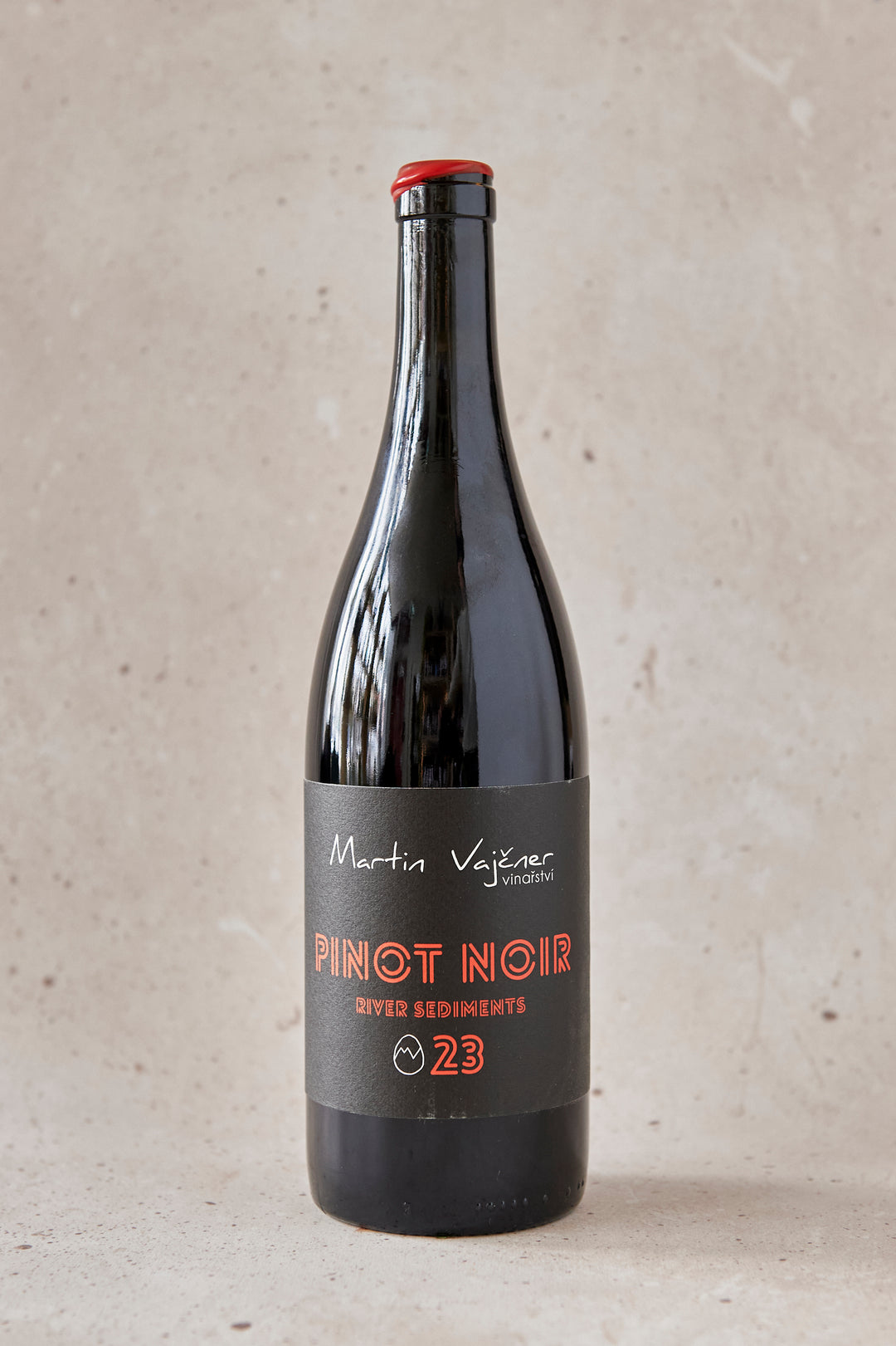 Pinot Noir River Sediments' – Grape Witches